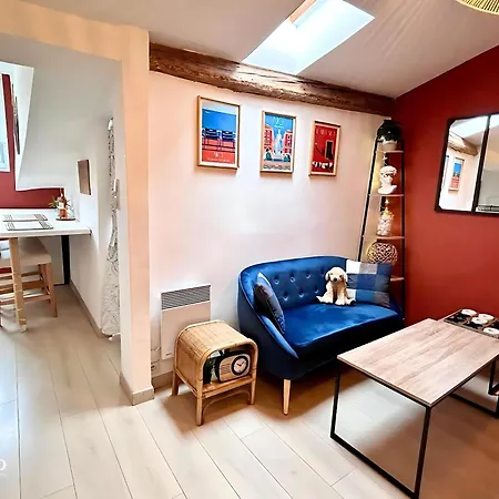Little Nest - Old Town - Ac - Wifi Appartement