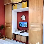 Little Nest - Old Town - Breakfast - Wifi - Ac